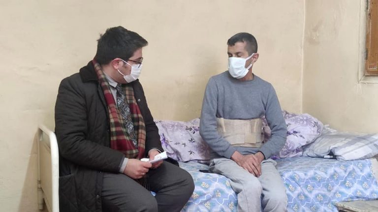 Ameliyat olan Gaziye geçmiş olsun ziyareti