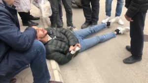 Kaza yapan motosiklet sürücüsü, “sınava girecektim” diye hüngür hüngür ağladı