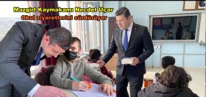 Okul ziyaretlerini sürdüren Mazgirt Kaymakamı Necdet Uçar, öğrencilere kitap hediye etti