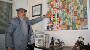 İçmediği sigaraların koleksiyonunu yapıyor