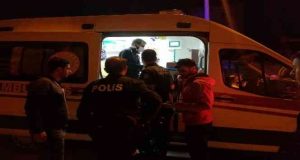 Polis kapıdan, itfaiye ekipleri pencereden girerek kurtardı