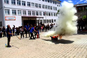 Tunceli’de Deprem ve Yangın Tatbikatları Devam Ediyor