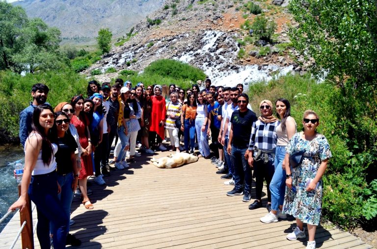 Finaller bitti.Stresi Munzur Gözelerinde attılar