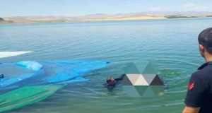 Elazığ’da serinlemek için baraja giren 2 arkadaş boğuldu