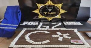 Tunceli’de kargo paketinde esrar ve çok miktarda yeşil reçete hap ele geçirildi