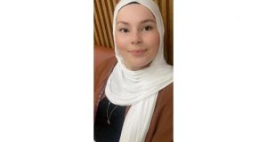 Londra’dan Elazığ’a tatile gelen 18 yaşındaki genç kızdan bir gündür haber alınamıyor