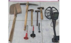 Elazığ’da kaçak kazı yapan 3 şüpheli suçüstü yakalandı