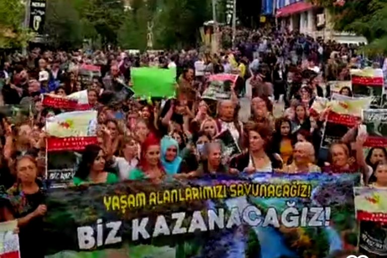 Tunceli’de madencilik projelerine karşı yürüyüş yapıldı