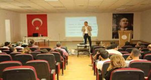 Tunceli’de matematik seferberliği çerçevesinde ’Oyun ile Matematik’ konulu seminer verildi