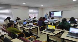 Tunceli’de hizmet içi eğitim faaliyetleri çerçevesinde 76 seminer ve kurs düzenlendi