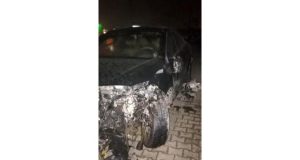 Elazığ’da, sürücüsünün köpeğe çarpmamak için manevra yaptığı otomobil şarampole yuvarlandı.2 yaralı