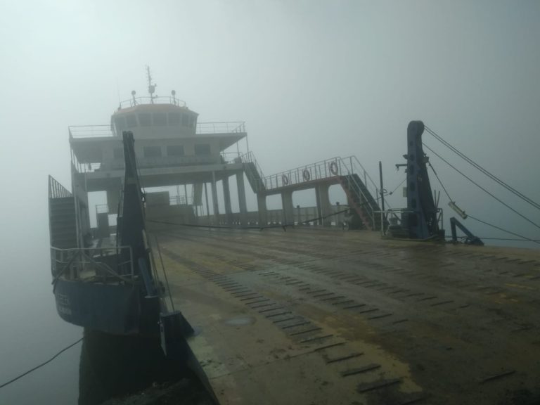 Çemişgezek – Elazığ feribot seferleri sis nedeniyle iptal edildi