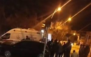 Elazığ’da refüje çıkarak ağaca çarpan sürücü hayatını kaybetti