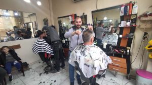 Ramazan Bayramı dolayısıyla Berber salonlarında yoğunluk yaşanıyor