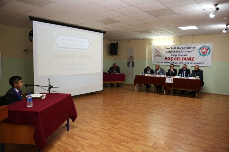 Genç Sada Kur’an’ı Kerim’i güzel okuma yarışması 5’inci bölge finali Pertek ilçesinde yapıldı