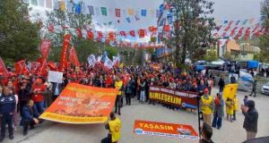 Tunceli’de 1 Mayıs Emek ve Dayanışma Günü coşkuyla kutlandı