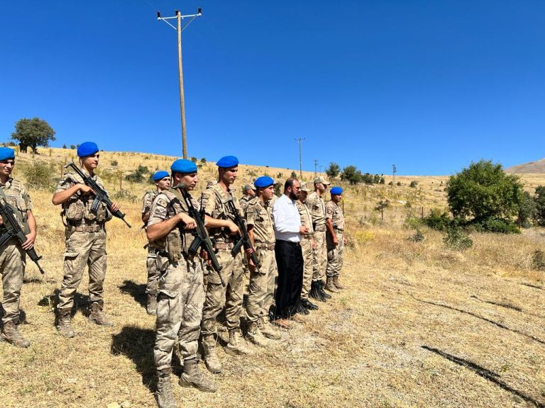 Güneybaşı Şehitleri Kabirleri Başında Anıldı