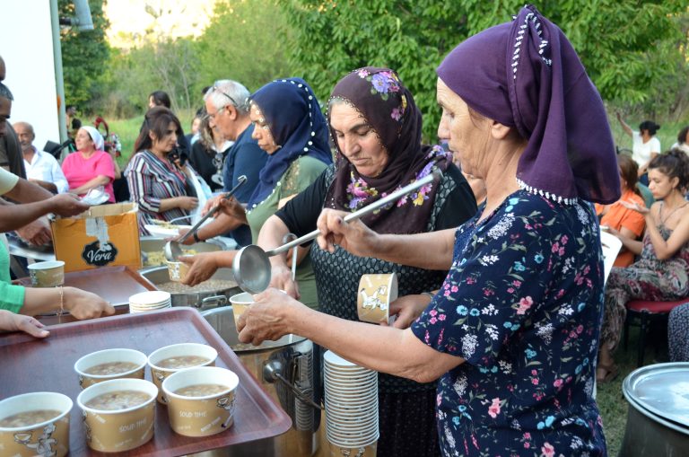 Çemişgezek ilçesinde Hz. Hüseyin’i anma ve Aşure programı yapıldı
