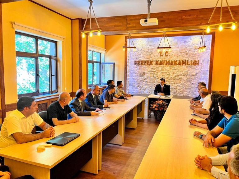 Pertek Kaymakamı Ahmet Coşkun, görevine başladı