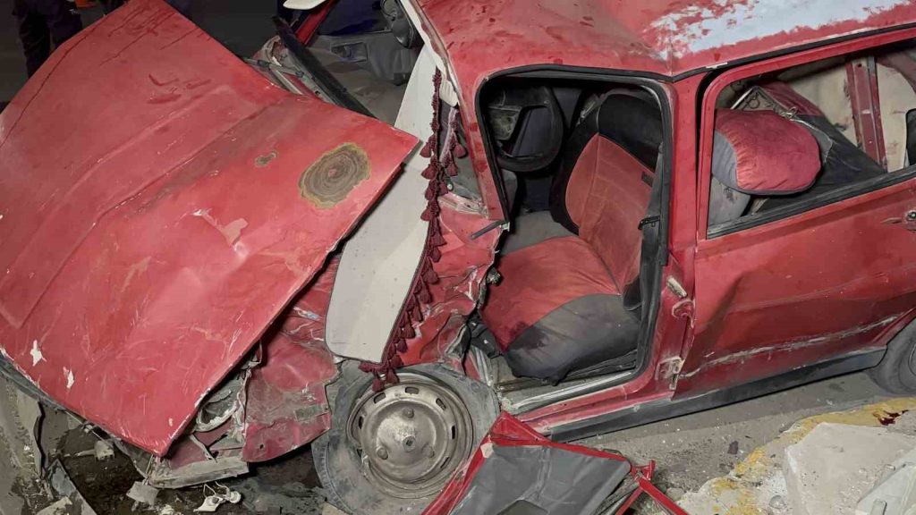 Elazığ’da feci kaza: 2’si ağır 6 yaralı