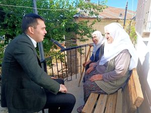 Çemişgezek Kaymakamı Cüneyt Zor köy gezilerini sürdürüyor