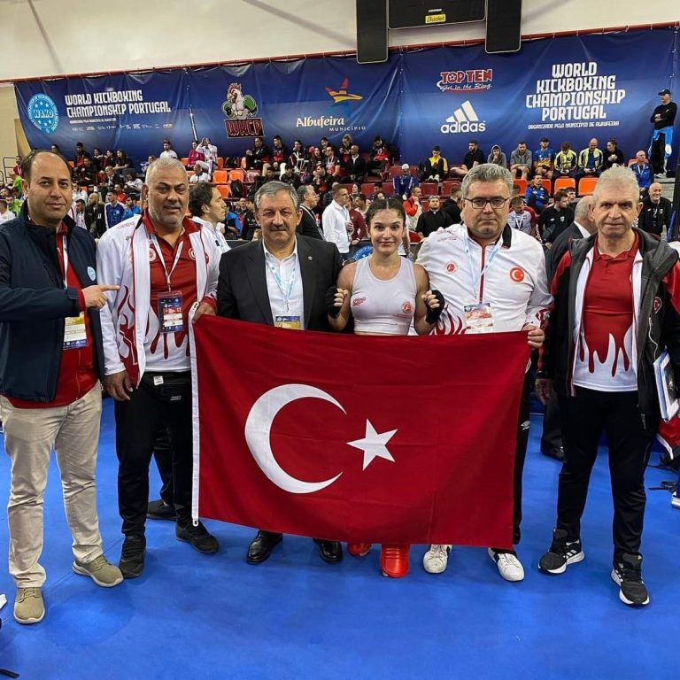 İsrailli rakibini yenen Tuncelili Boksör, dünya şampiyonu oldu