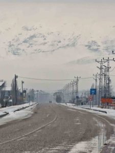 Tunceli’de kar, sağanak yağış ve fırtına etkili oldu