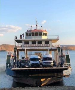 Çemişgezek feribot seferleri fırtına sonrası tekrar başladı