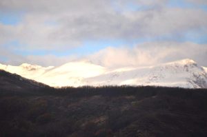Munzur Dağları beyaz gelinliğini giydi