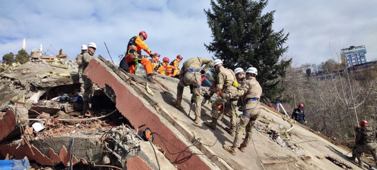 Tunceli’de olası bir depreme karşı hazırlıklar sürüyor