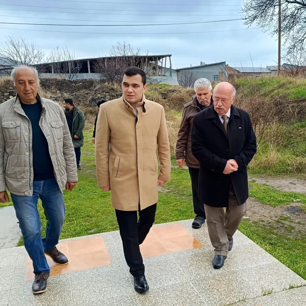 Çemişgezek Kaymakamı Cüneyt Zor köy ziyaretlerini sürdürüyor