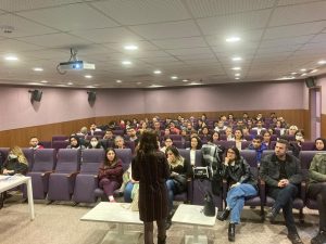 Tunceli’de sağlık personellerine ’çocuk ihmal ve istismarı farkındalık’ eğitimi verildi