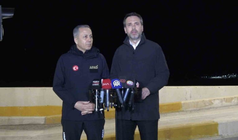 Erzincan’daki arama çalışmaları heyelan riski nedeniyle durduruldu