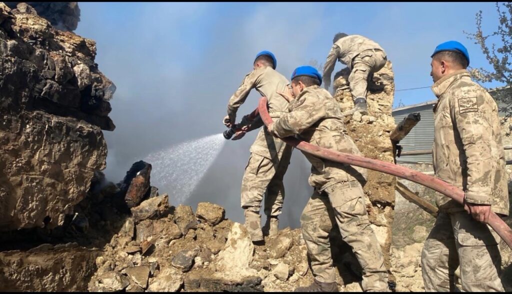 Tunceli Valiliği’nden Cihangir köyünde yangınla ilgili açıklama