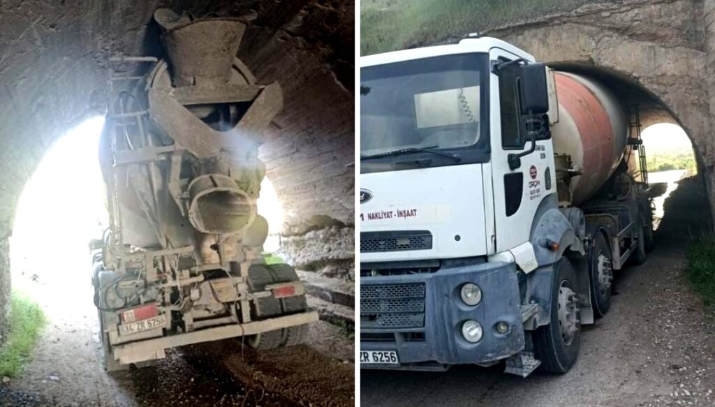 Elazığ’da şoför yüksekliği hesap edemedi, beton mikseri köprüye sıkıştı