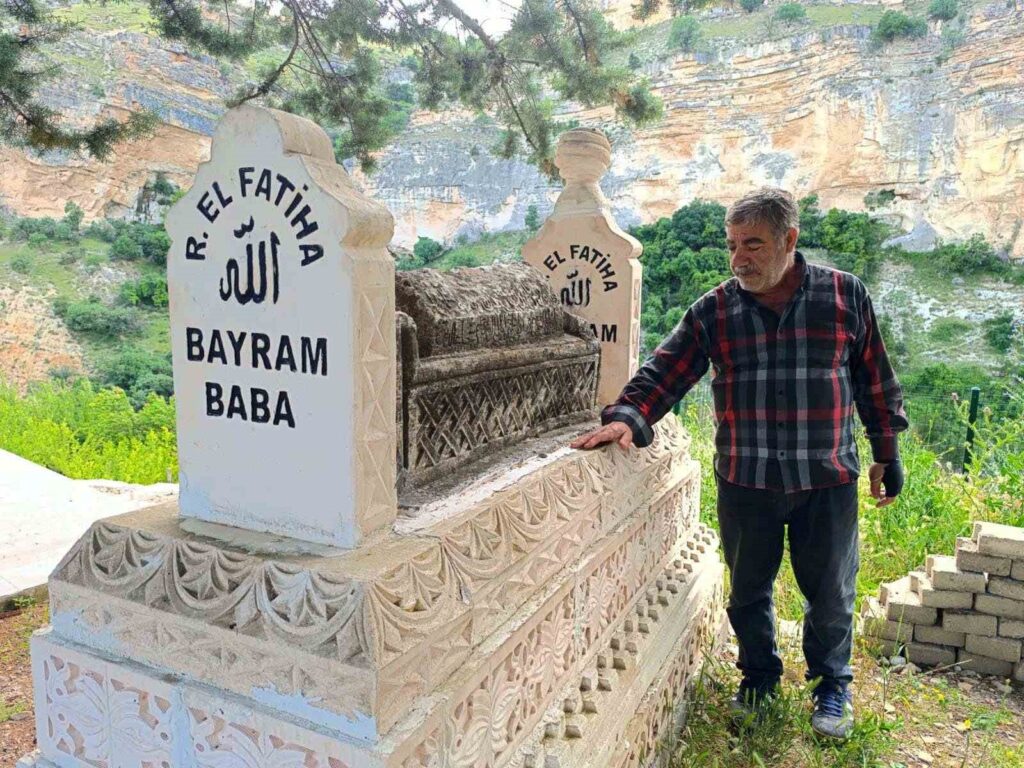 Çemişgezek ilçesinde Bayram Baba ziyareti yenilendi