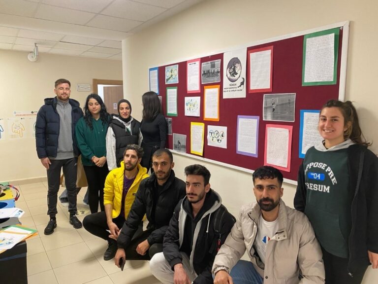 Munzur Üniversitesinde alan yazarlığında eğitimci yazarlar yetişiyor