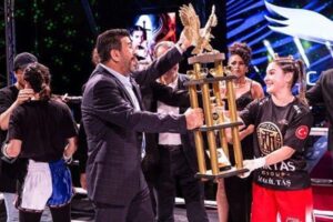 Tuncelili Boksör Erivan Barut, İranlı rakibini nakavt etti