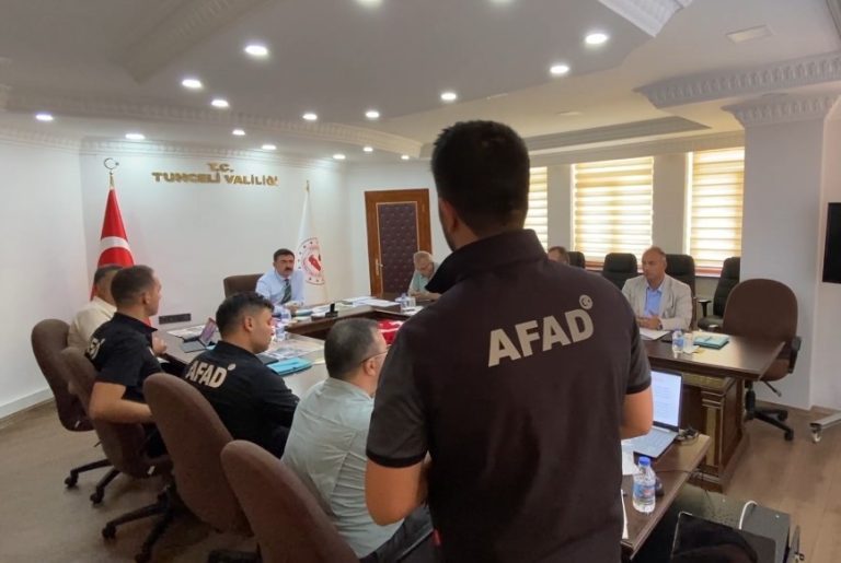 Tunceli’de ’Depreme Hazırlık ve Risk Azaltma Toplantısı’ yapıldı