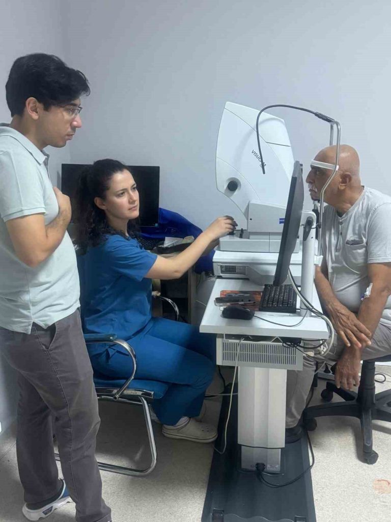 Tunceli Devlet Hastanesi’nde ilk kez Fundus Floresein Anjiografi işlemi gerçekleştirildi