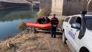 Tunceli’de göle düşen yaban keçisini AFAD kurtardı