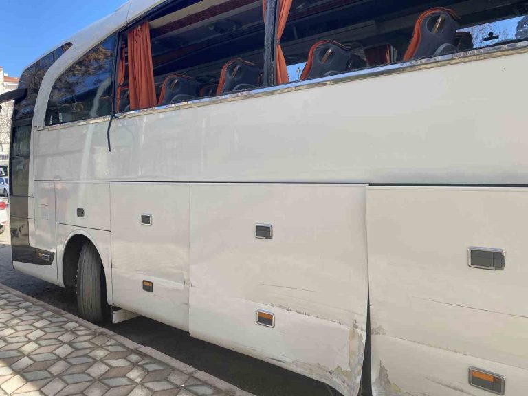 Elazığ’da alkollü şahıs kaçırdığı yolcu otobüsüyle dehşet saçtı