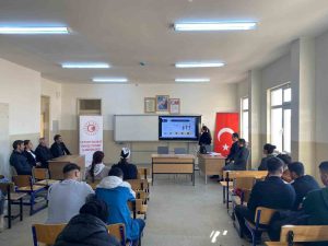 Tunceli’de gençlere kamu destekleri hakkında eğitim verildi