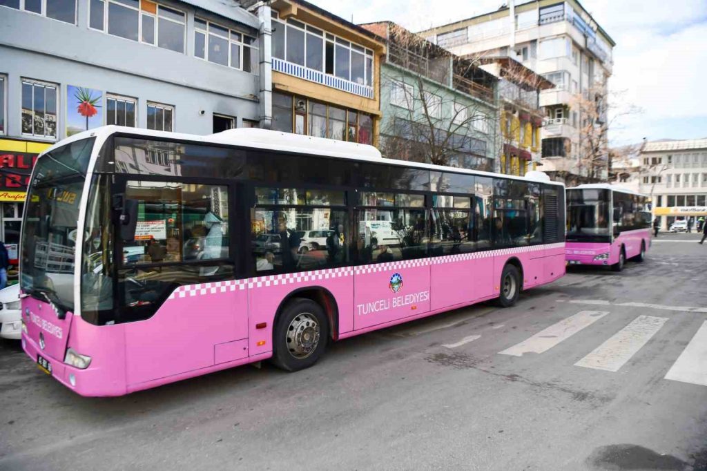 Konya Büyükşehir Belediyesi tarafından Tunceli Belediyesine 2 otobüs tahsis edildi
