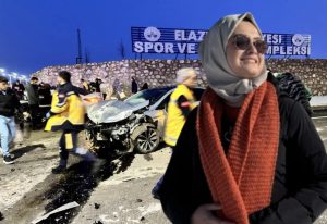 Elazığ’daki kazada yaralanan kadın hayatını kaybetti