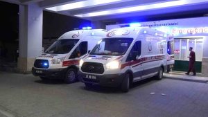 Elazığ’da otomobil uçurumdan yuvarlandı: 1 ölü, 2 yaralı