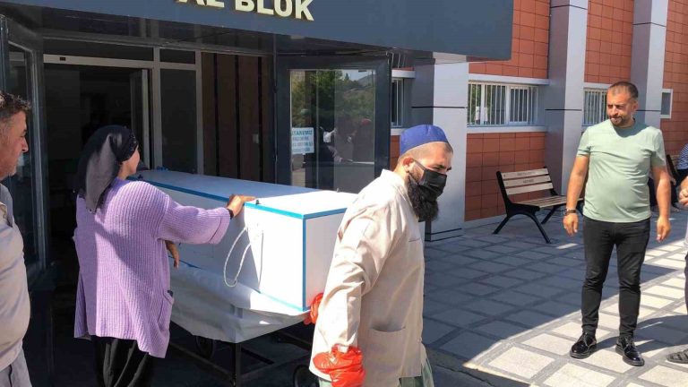 Pertek’te yaşayan şahıs, Kırım Kango Kanamalı Ateşi şüphesi ile hayatını kaybetti