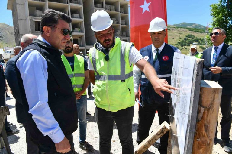 Tunceli’nin en riskli ilçesinde depreme dirençli 281 konutun yapımı sürüyor