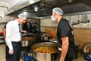 Tunceli’de 228 haneye ücretsiz sıcak yemek hizmeti