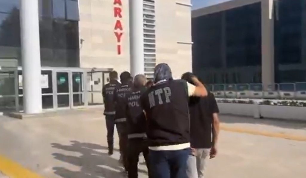 Elazığ’da uyuşturucu operasyonu: 10 tutuklama